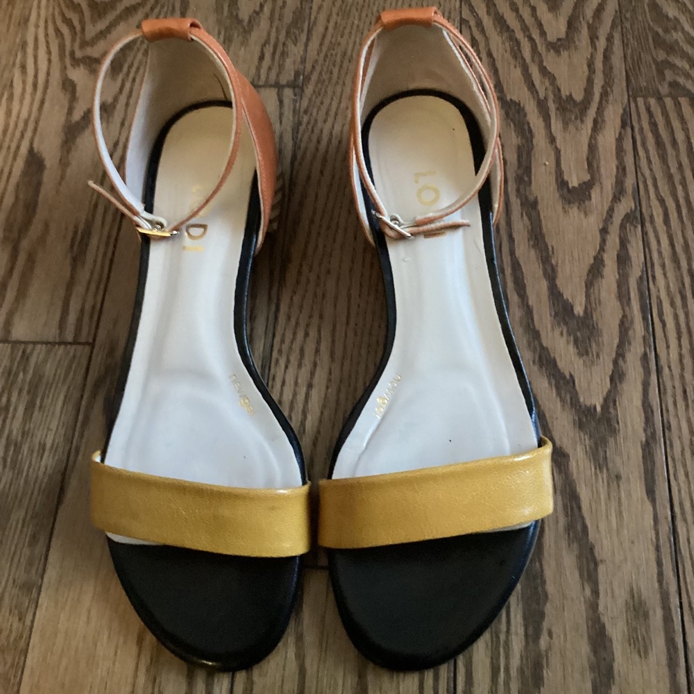 Lodi sandals size 39 leather made in Spain